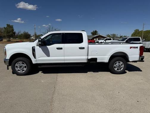 2026 Ford F-350 XLT