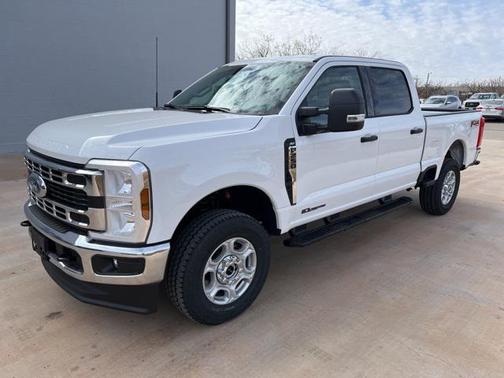 2025 Ford F-250 XLT