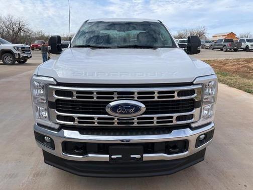 2025 Ford F-250 XLT