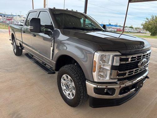 Carbonized Gray Metallic 2024 Ford F-350 XLT