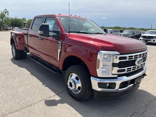 2025 Ford F-350 XLT