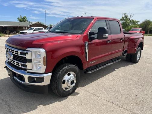 2025 Ford F-350 XLT