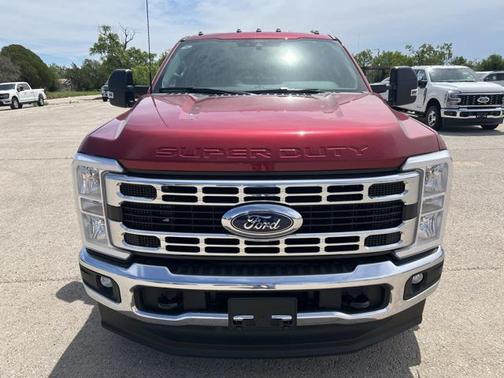 2025 Ford F-350 XLT