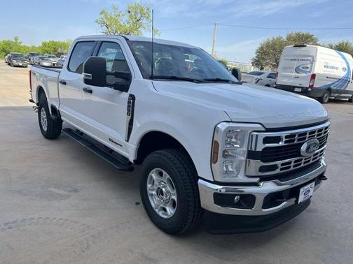 2025 Ford F-250 XLT