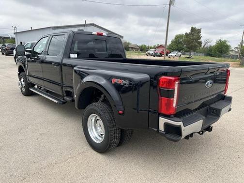 2025 Ford F-350 Lariat