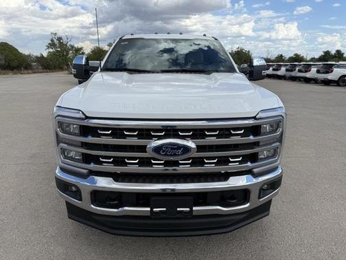 2026 Ford F-350 Lariat