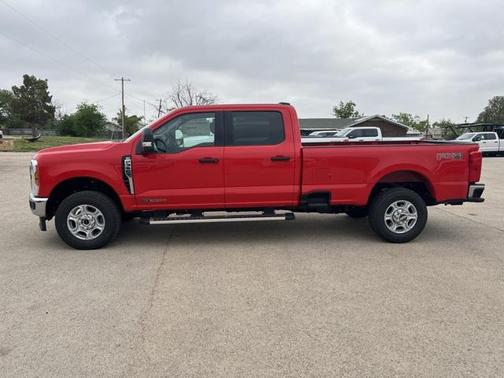 2025 Ford F-350 XLT