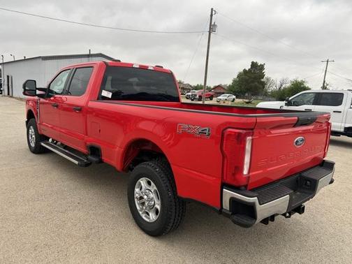 2025 Ford F-350 XLT