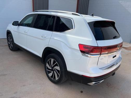 2024 Volkswagen Atlas 2.0T SEL