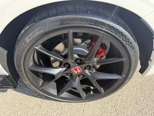 2025 Honda Civic Type R Base