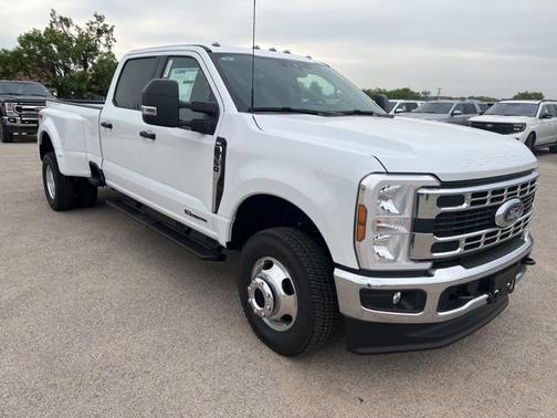 2025 Ford F-350 XLT