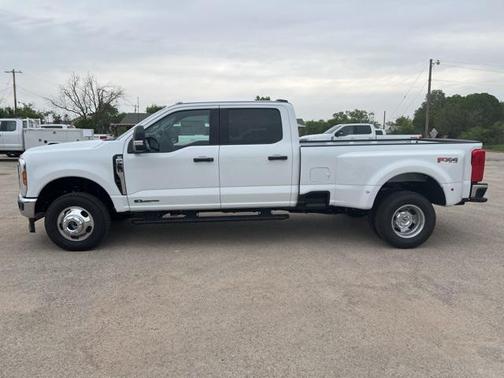 2025 Ford F-350 XLT
