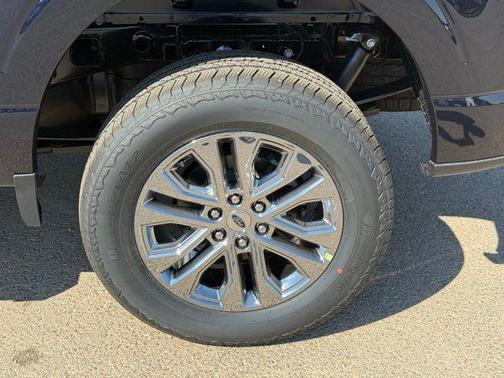 Antimatter Blue Metallic 2025 Ford F-150 Lariat