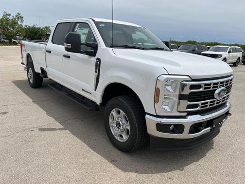 2025 Ford F-350 XLT