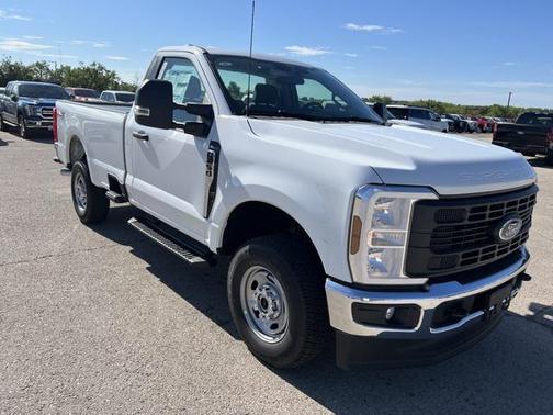 2025 Ford F-250 XL