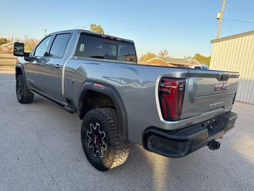 2024 GMC Sierra 2500 AT4X