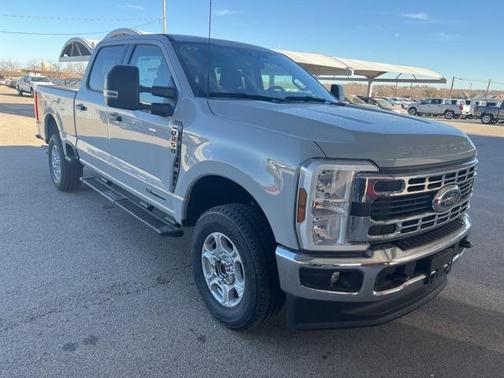 2025 Ford F-250 XLT