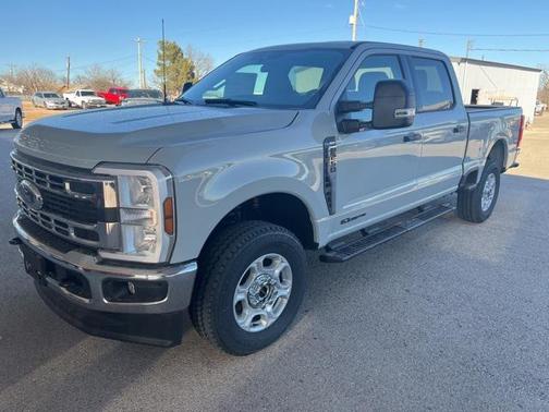2025 Ford F-250 XLT