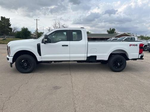 2025 Ford F-350 XL