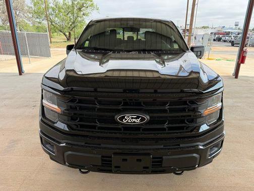 Agate Black Metallic 2026 Ford F-150 XLT