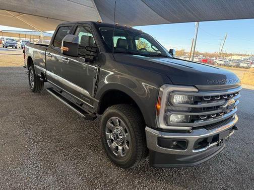 Carbonized Gray Metallic 2026 Ford F-350 Lariat