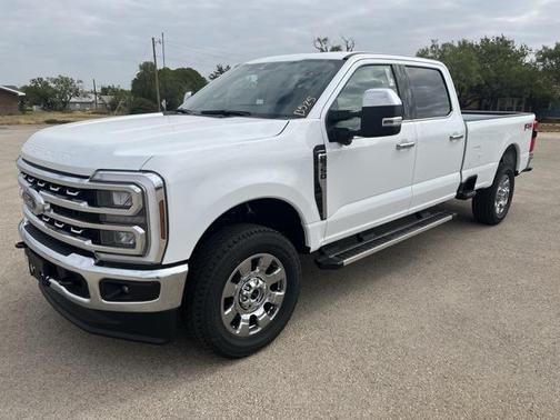 2026 Ford F-350 Lariat