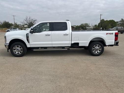 2026 Ford F-350 Lariat
