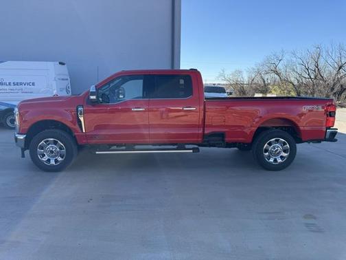 2026 Ford F-350 Lariat