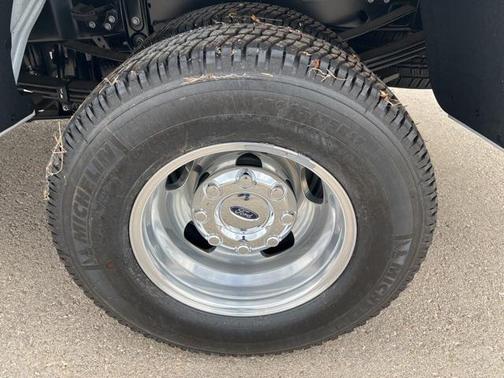 2025 Ford F-350 XLT
