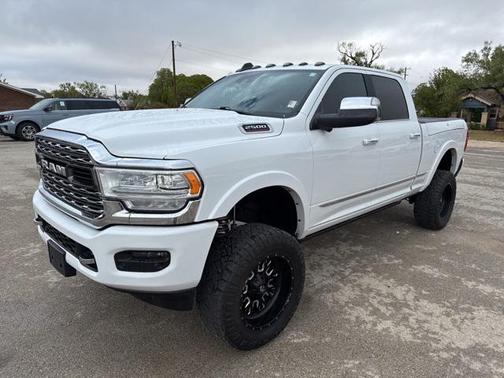 2019 RAM 2500 Limited Crew Cab 4x4 6'4' Box