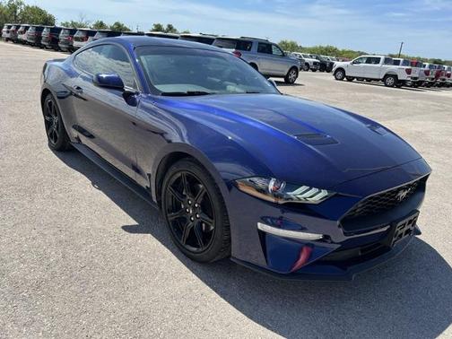 2020 Ford Mustang EcoBoost