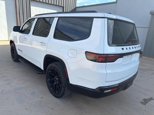 2024 Jeep Wagoneer Series II Carbide