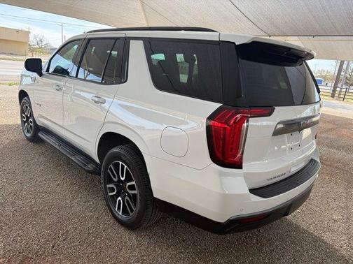 2021 GMC Yukon 4WD AT4