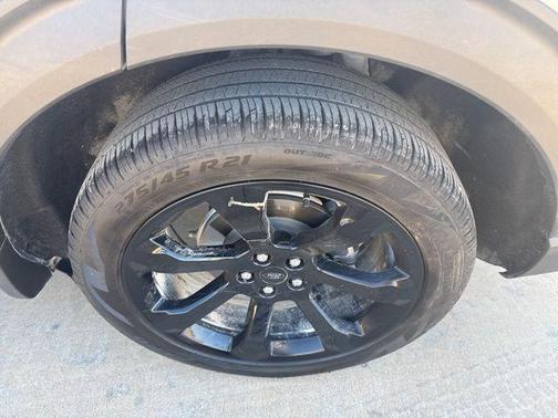 2024 Ford Explorer ST-Line