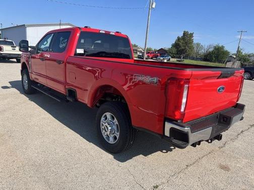 2025 Ford F-350 XLT