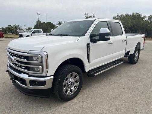 2026 Ford F-350 Lariat