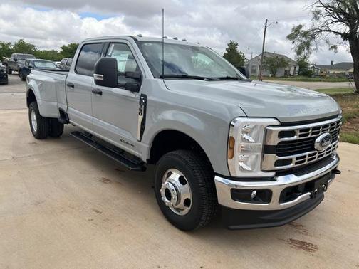2025 Ford F-350 XLT