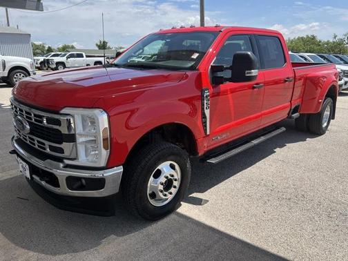 2024 Ford F-350 XLT