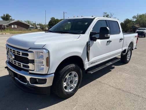 2025 Ford F-250 XLT