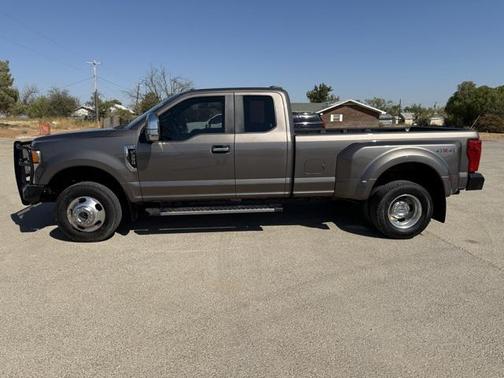 2022 Ford F-350 XL