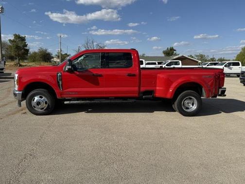 2026 Ford F-350 XLT