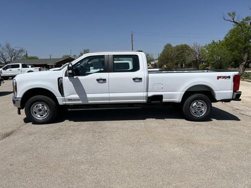 2025 Ford F-350 XL
