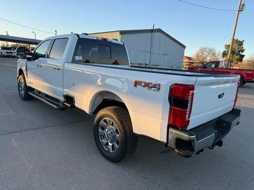 2026 Ford F-350 Lariat