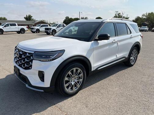 2025 Ford Explorer Platinum