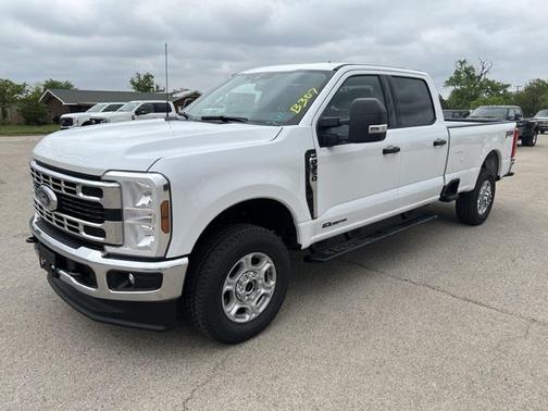 2025 Ford F-350 XLT