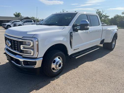 2025 Ford F-350 Lariat