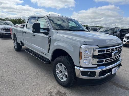 2025 Ford F-350 XLT