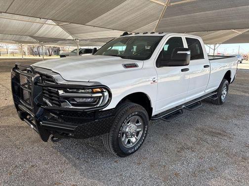 2025 RAM 3500 Tradesman Crew Cab 4x4 8' Box