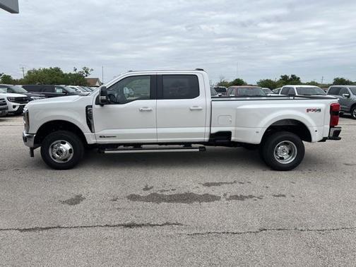 2025 Ford F-350 Lariat