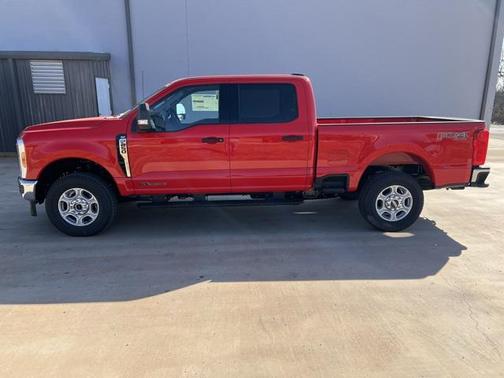 2025 Ford F-250 XLT